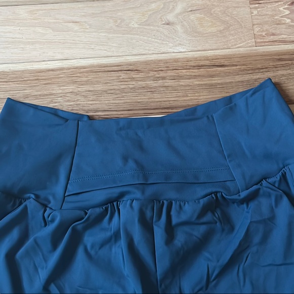 Halara - Picture 4 of 5